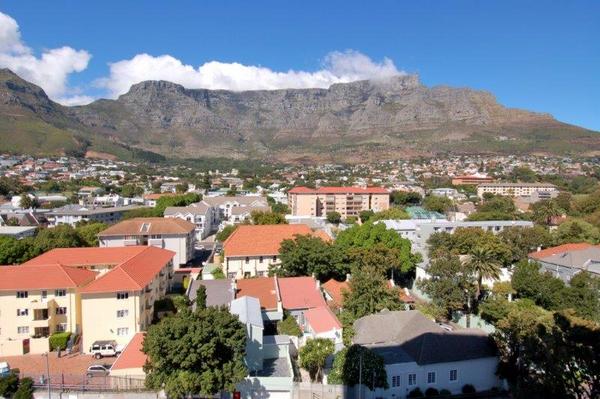 Property For Sale in Oranjezicht, Cape Town